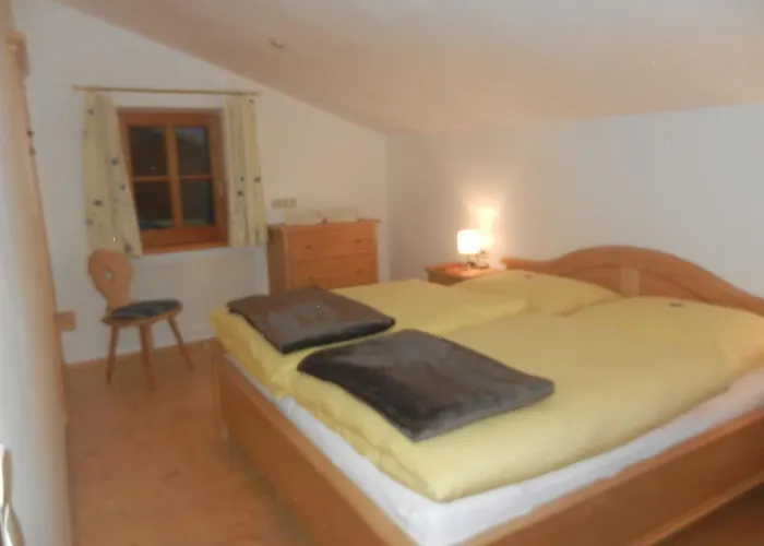 Oergenbauer Apartman *